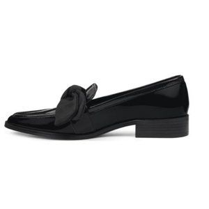 Nine West Women's Size 8.5 Black Loafers Flats Heel Pointed Tow Bow Minimalist